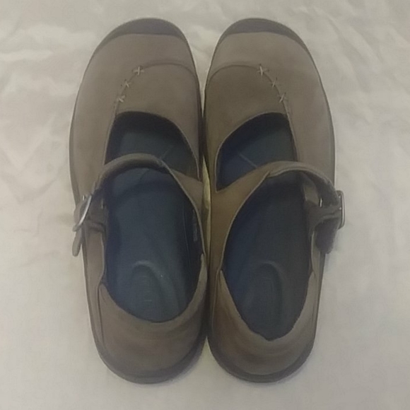 Keen Shoes Keen Verona Mary Jane Poshmark